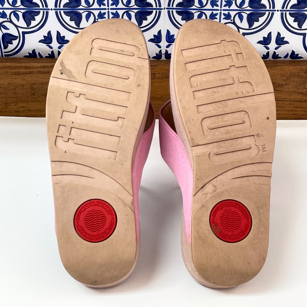 FitFlop Demelza Pink Shimmer Logo Toe Post Wedge Sandal Size 9 - Picture 9 of 11